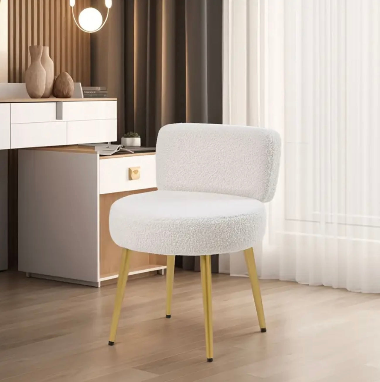 TEDDY PLUSH STOOL