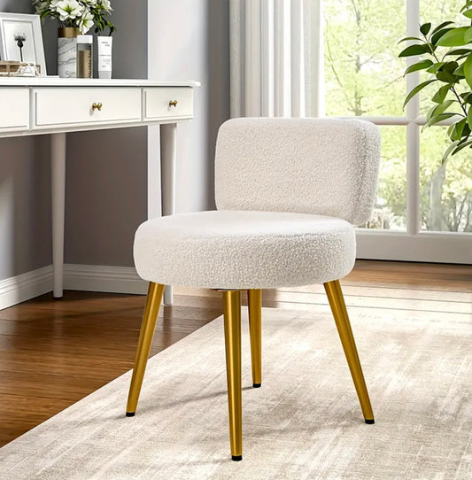 TEDDY PLUSH STOOL